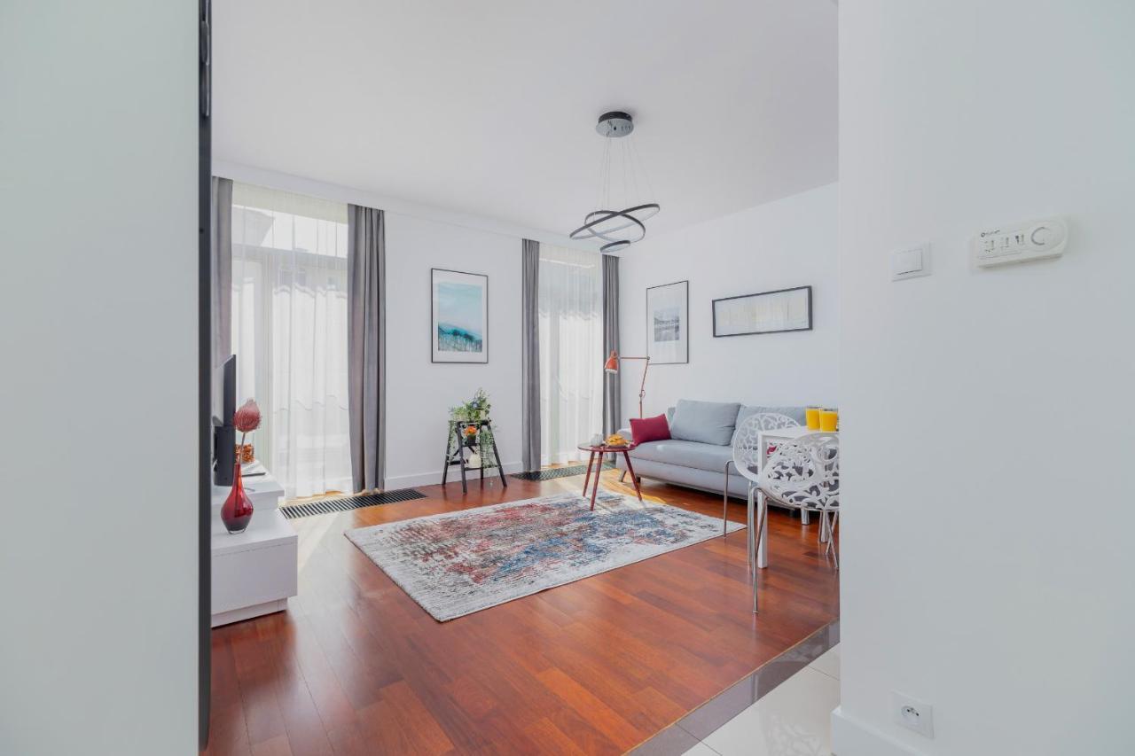 Apartment Lobzowska Cracow By Noclegi Renters Krakow Ngoại thất bức ảnh
